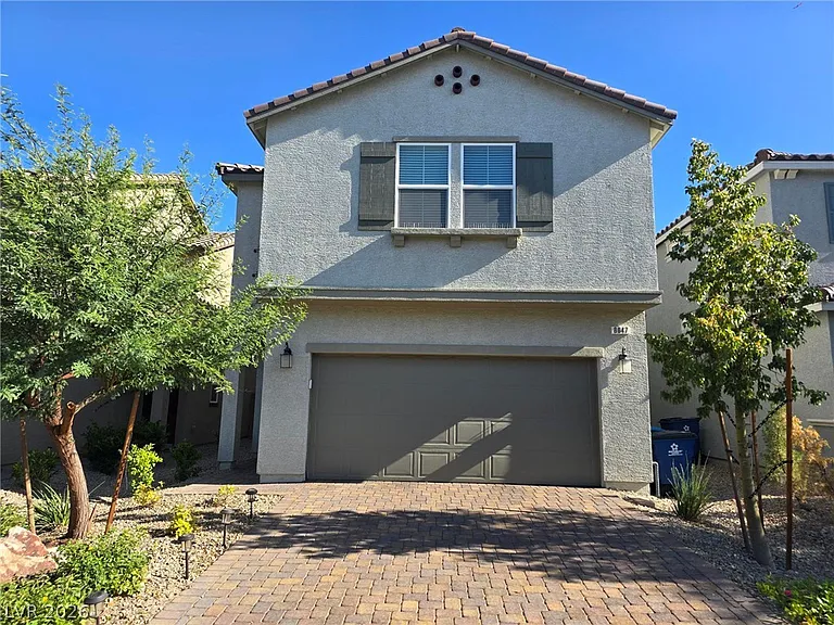 8047 Cavazzo Ave — Photo 1