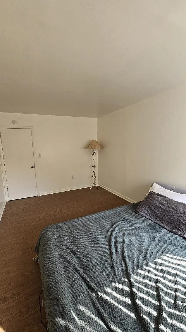 2 bed, 975 sqft, $1,195 — Photo 4