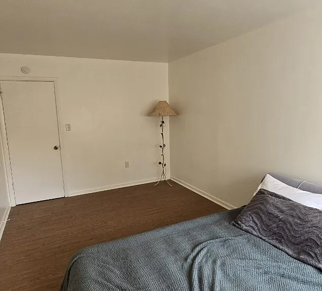 500 Indiana Ave #105 — Photo 4