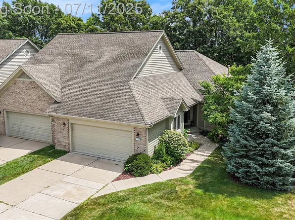 3787 Santa Fe Trl, Ann Arbor, MI 48108