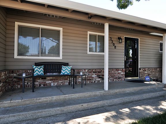 2nd image of 3308 Berg Ave