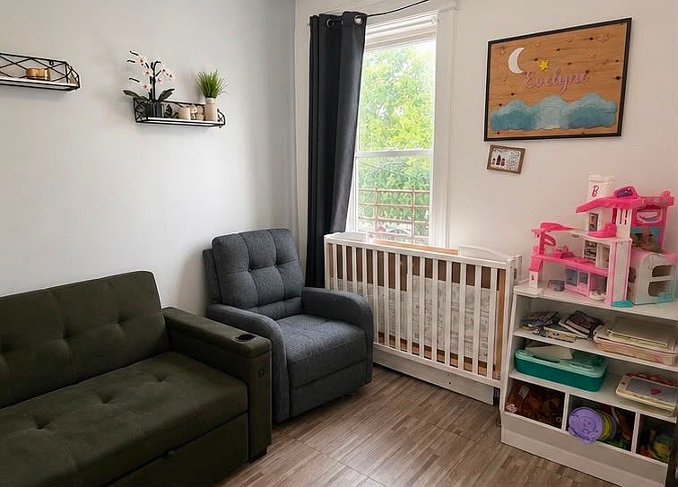 1st image of 82 Laidlaw Ave