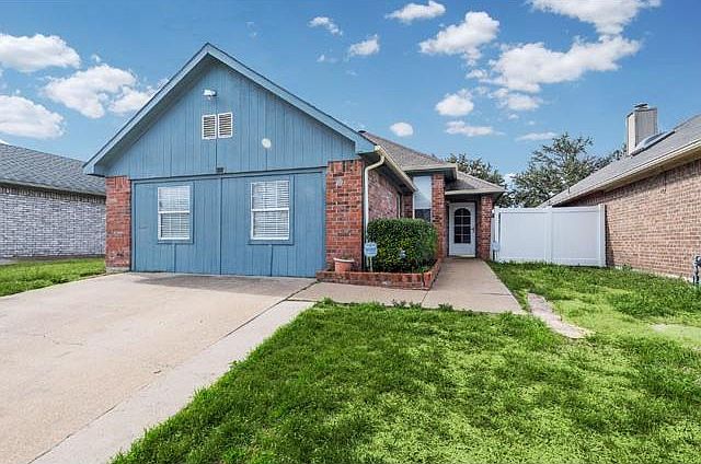 1st image of 4449 Flamingo Ct