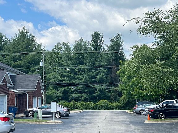 4th image of 7225 Correll Place Dr
