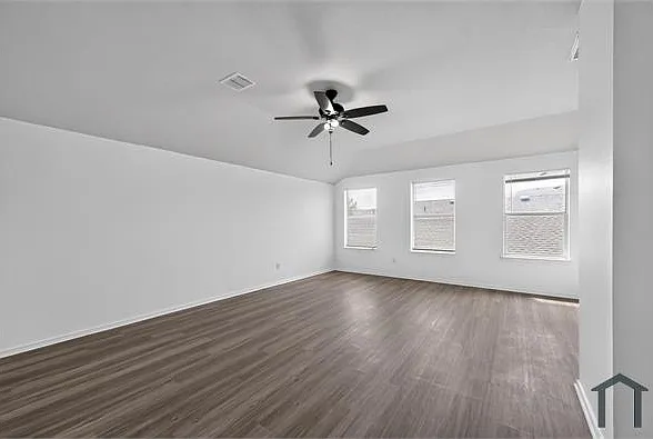 1009 Youkum Ct — Photo 36