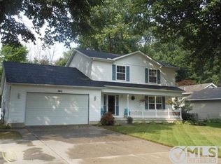 362 Forest Ln, Marysville, MI