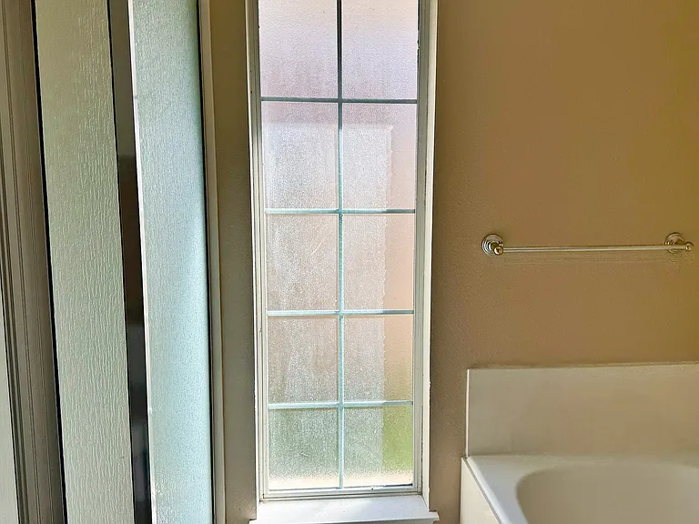 243 Stuttgart Cir — Photo 6