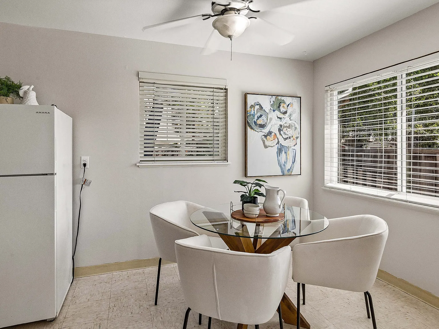 1 bed, 736 sqft, $2,450 — Photo 4