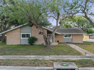 617 Coral Pl, Corpus Christi, TX 78411