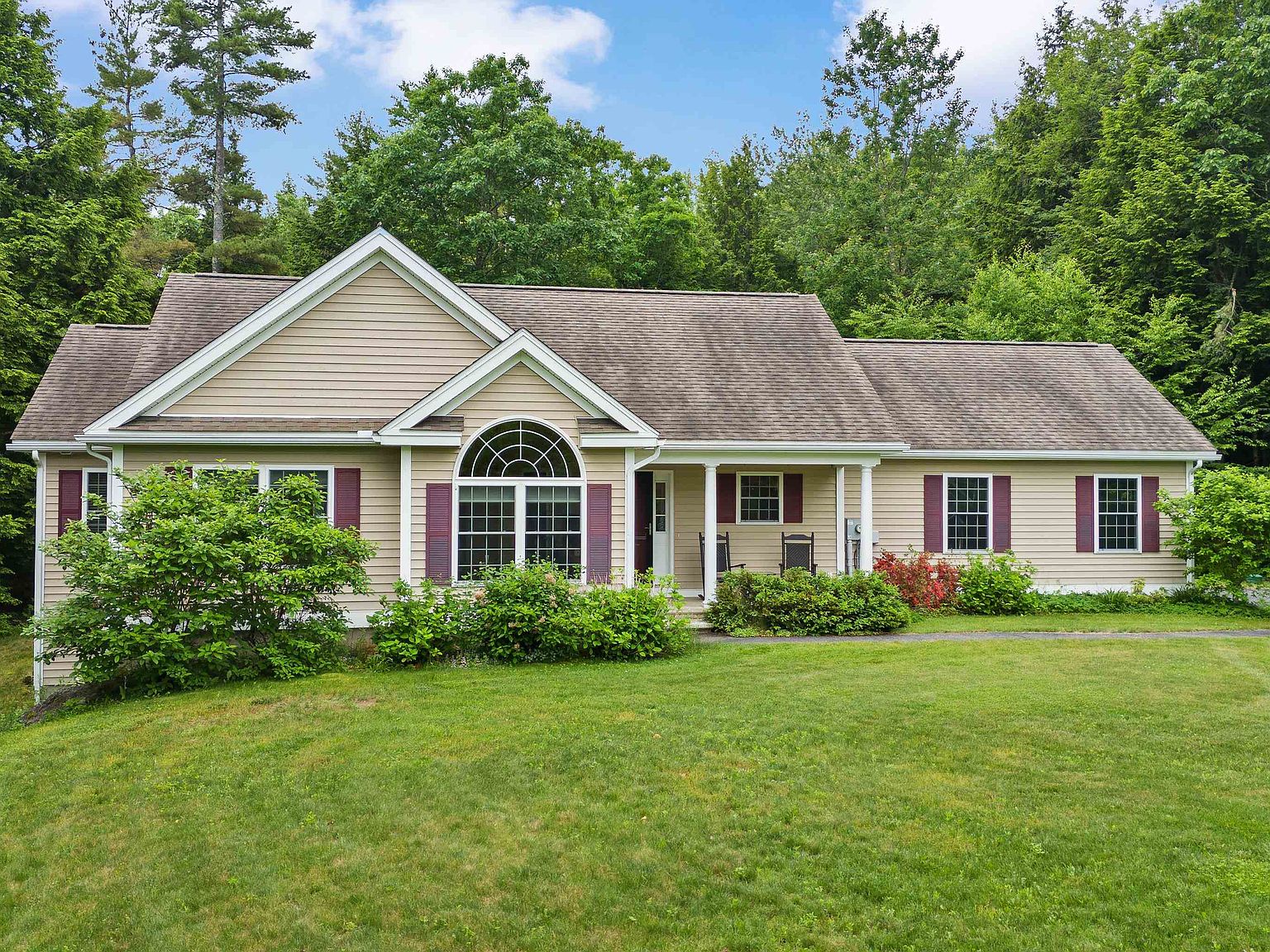 59 Copperline Drive, Epsom, NH 03234 | MLS #5000489 | Zillow