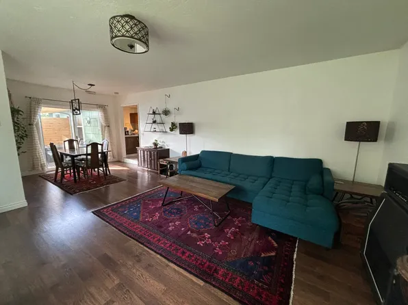 15734 SE Harrison St, Portland, OR 97233