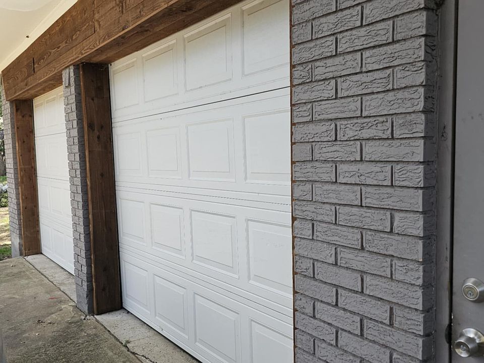 1st image of 1301 Phoebe Ln