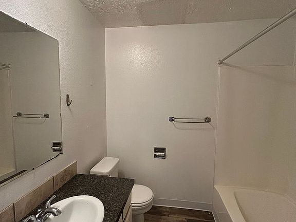 5th image of 4658 Ocean Beach Hwy APT G