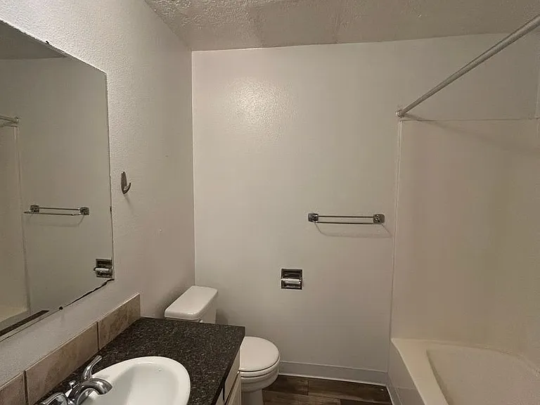 4658 Ocean Beach Hwy — Photo 5