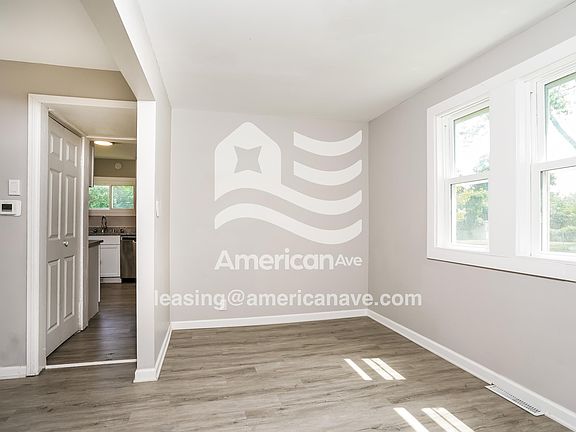 4-Living Room