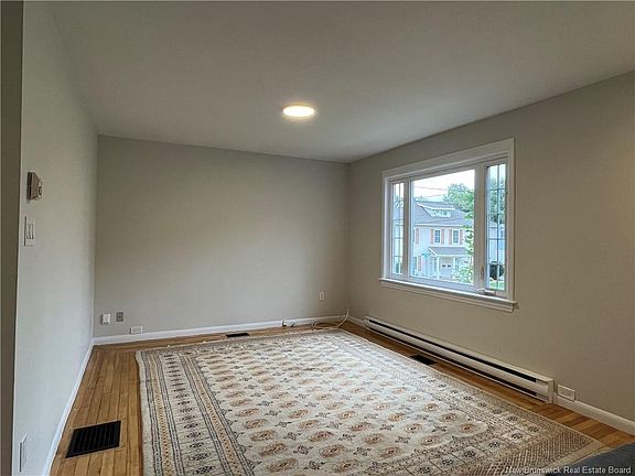 2nd image of 158 Steadman St