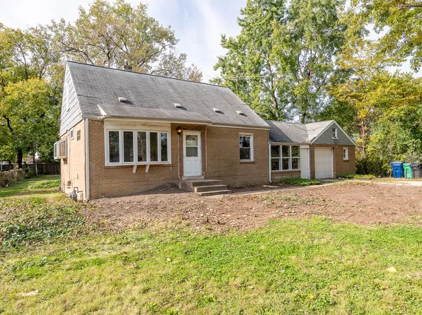 6742 S 79th Ave, Bridgeview, IL 60455
