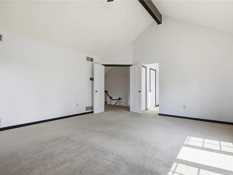 2501 Birchwood Ct — Photo 16