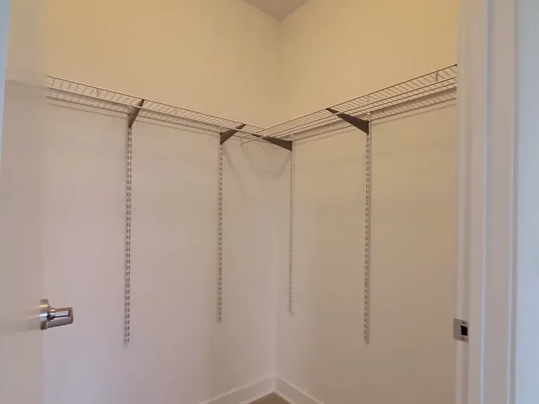 100 N Garland Ct #1403 — Photo 9