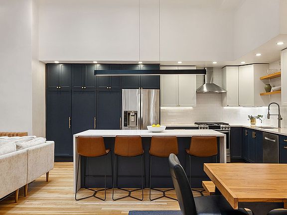 5th image of 258 Broadway #3G