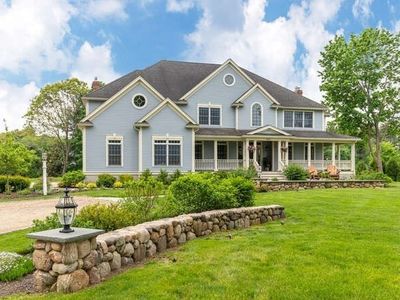 343 Bay Rd, South Hamilton, MA, 01982