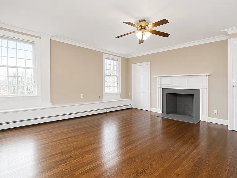 562 Amity Rd #D — Photo 5
