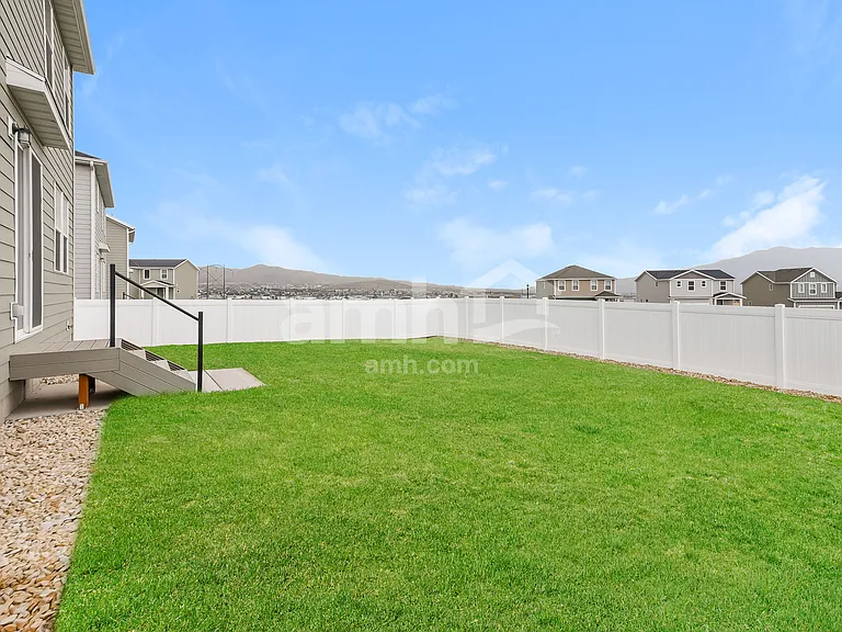 1242 S Brixton Ave — Photo 17