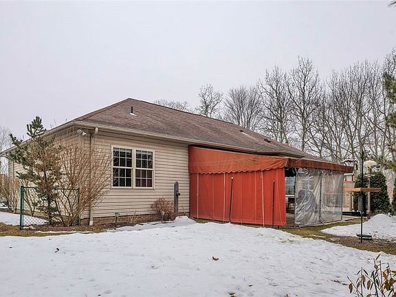 4th image of 420 Rolling Hills Rd