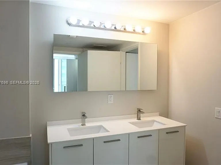 1300 Brickell Bay Dr #1904 — Photo 10