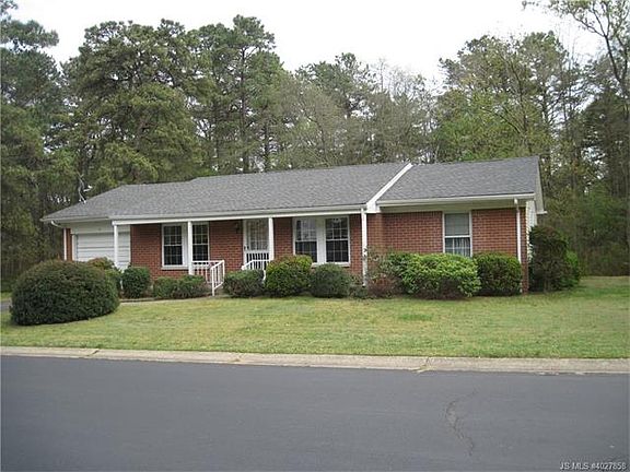 2nd image of 2 Bowie Dr