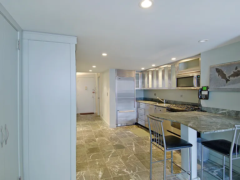 372 5th Ave #8J — Photo 4