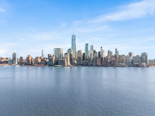 77 Hudson Street image 1 of 37