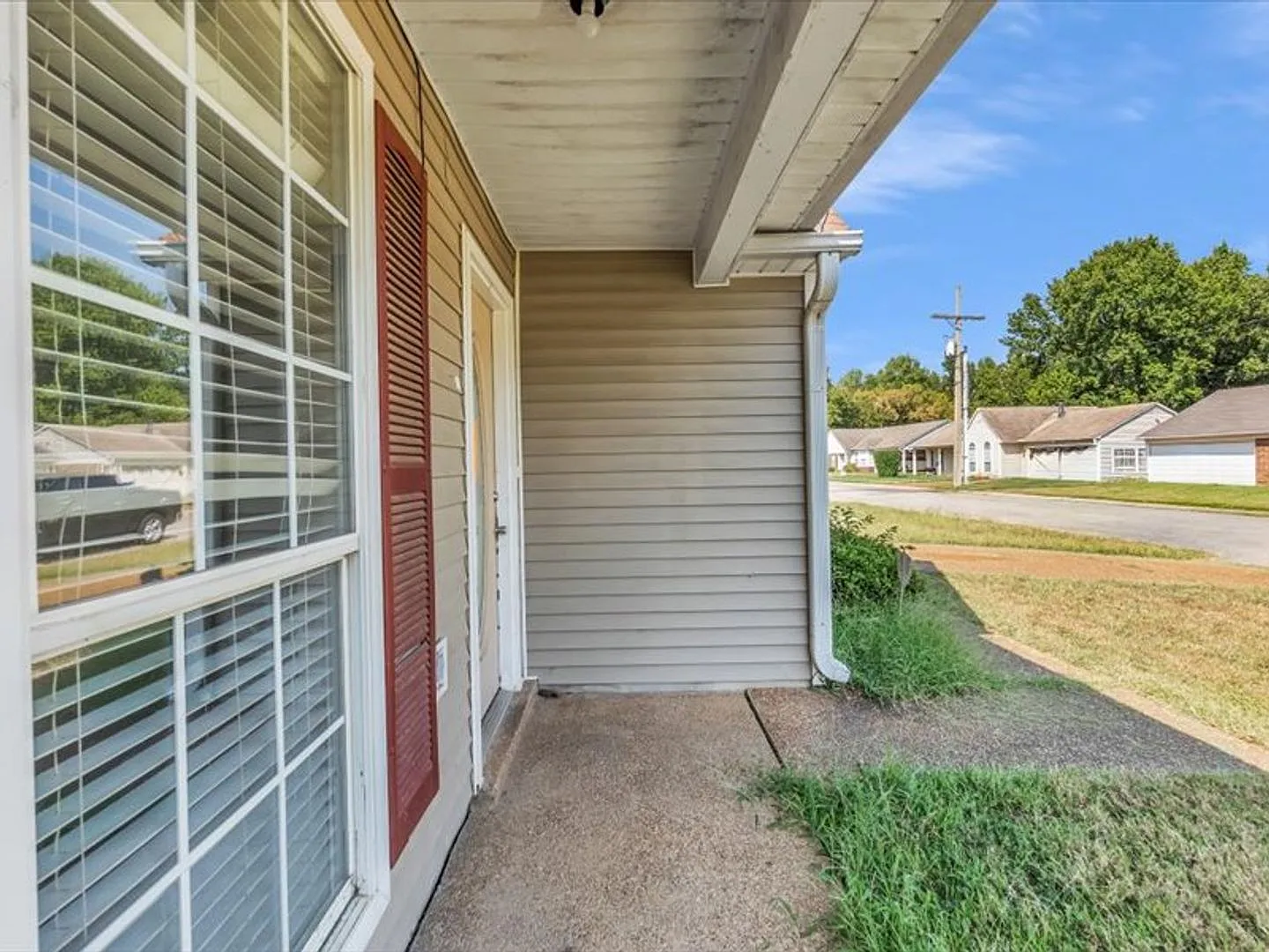 Charming 3-Bedroom, 2-Bath Home in Horn Lake Spacious & Move-In Ready! — Photo 2