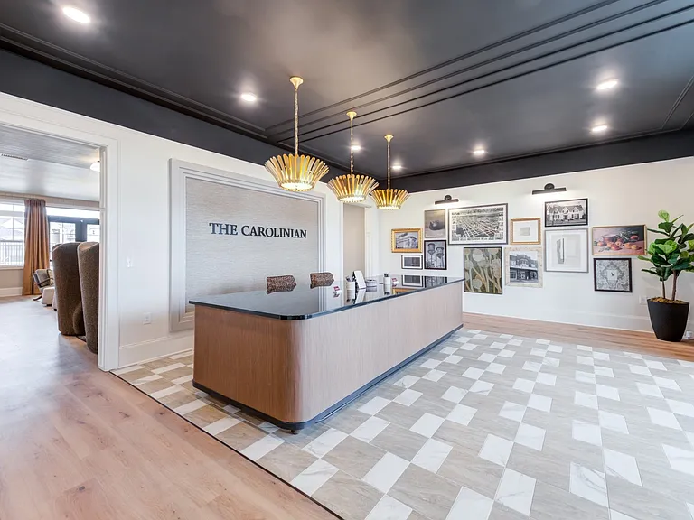 The Carolinian Apartments — Photo 10