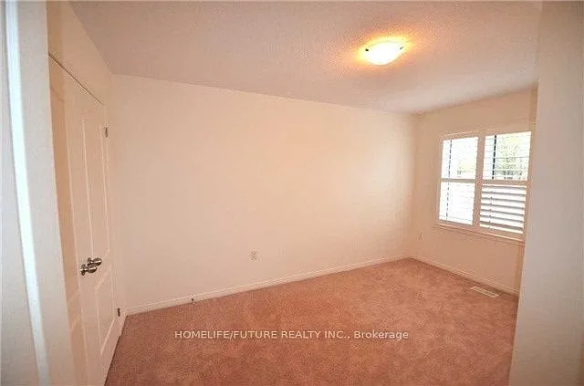 215 Windfields Farm Dr W — Photo 16