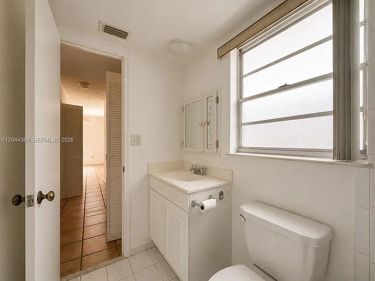 7705 SW 86th St #B-213 — Photo 10