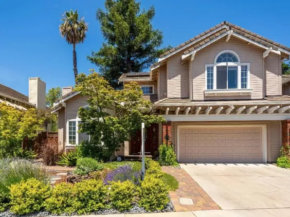 18325 Chelmsford Dr, Cupertino, CA 95014