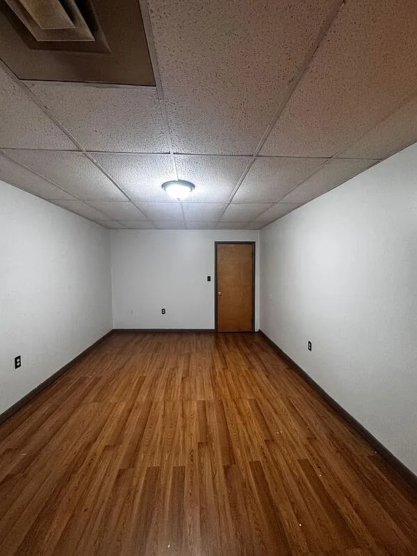 2 bed, 1.0 bath, 1200 sqft, $1,200 — Photo 2