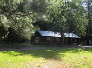 961 Van Duzen Rd, Bridgeville, CA 95526