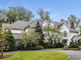 12A Cooper Rd, Scarsdale, NY 10583