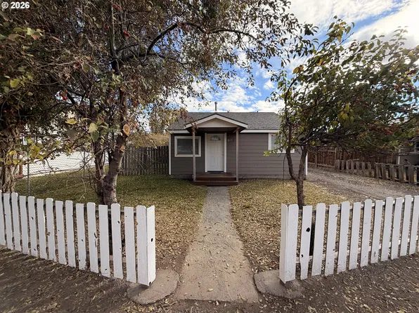 643 S Juntura Ave, Burns, OR 97720