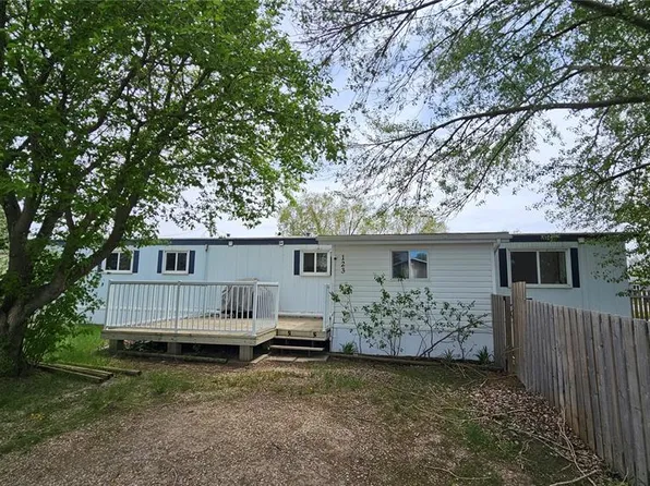 123 Dogwood STREET, Caronport, SK S0H 0S0