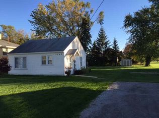 2042 Cass Ave, Bay City, MI 48708