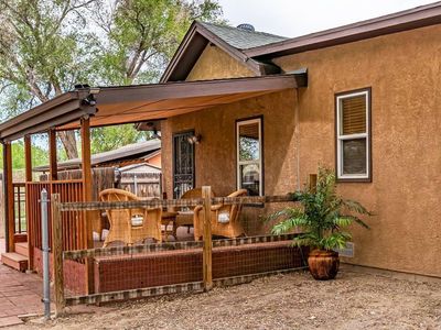 911 Damson St, Pueblo, CO, 81001