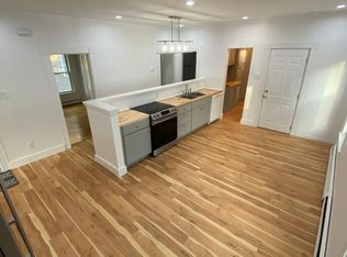 47 Blucher St FLOOR 2, Manchester, NH 03102