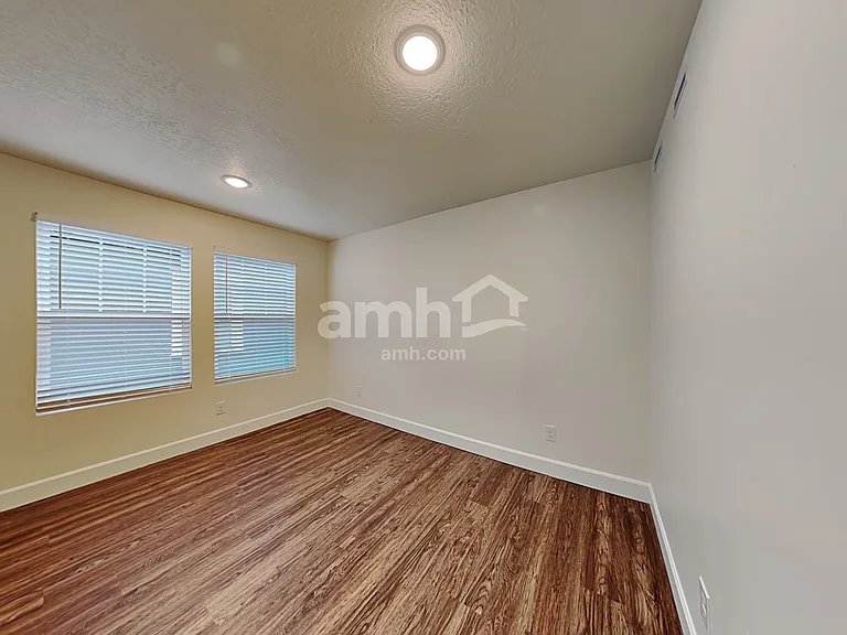 11031 S Kitty Hawk Rd — Photo 15