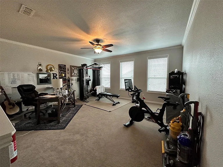 1609 Meadow Trail Ln — Photo 14