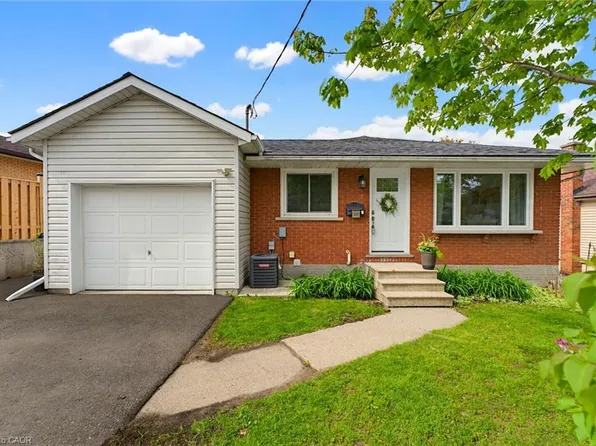 322 Moore St, Cambridge, ON N3H 3A7