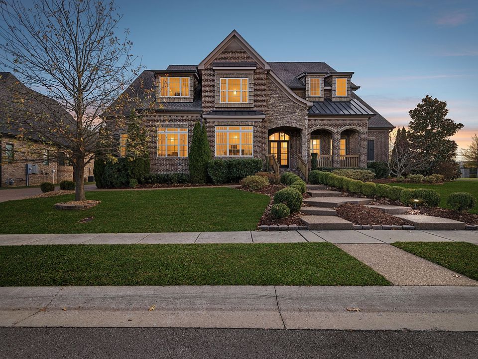 1st image of 1001 Lawson Ln
