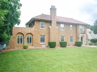 5 Maywood Dr, Danville, IL 61832